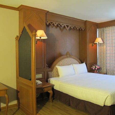 Rimpao Hotel Каласин Номер фото